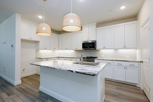 Foto del edificio - 3713 Wellesley Ave