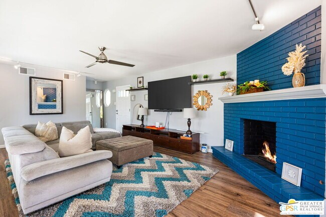Building Photo - 74367 Parosella St