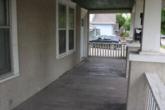 Building Photo - 815 N 10th St