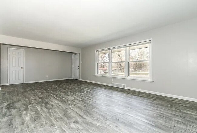 Foto del edificio - 1126 Lakeview Ave