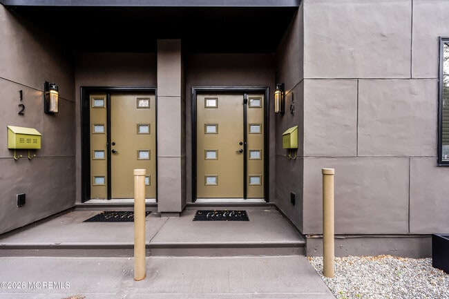 Foto del edificio - 10 McCready's Alley