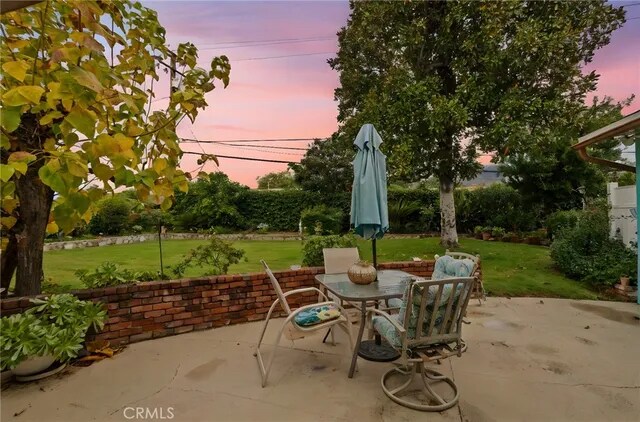 Foto del edificio - 528 E Parkdale Dr