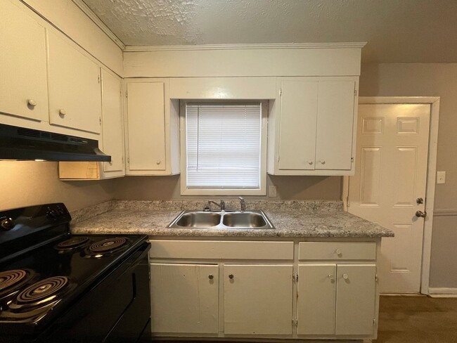 Foto del edificio - Trinity Creek Townhomes