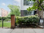 Foto principal - 821 W Roscoe St