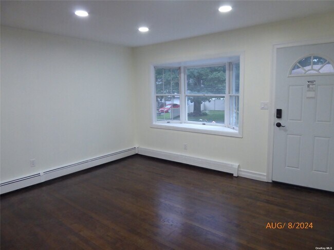 Building Photo - 11 Santam Ct