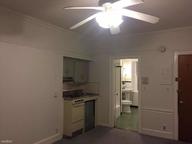 Building Photo - Studio, 1 bath  - 25 Pinckney St