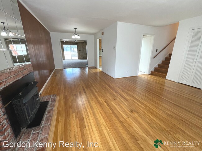 Building Photo - 4 br, 2 bath House - 212 Lomitas Avenue