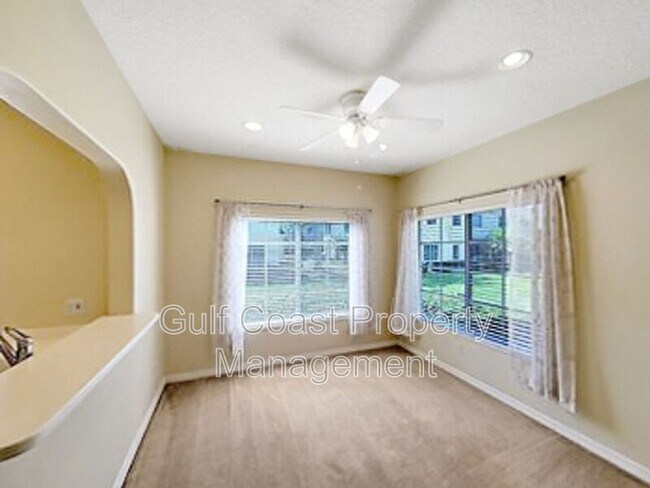 Foto del edificio - 221 Cape Harbour Loop