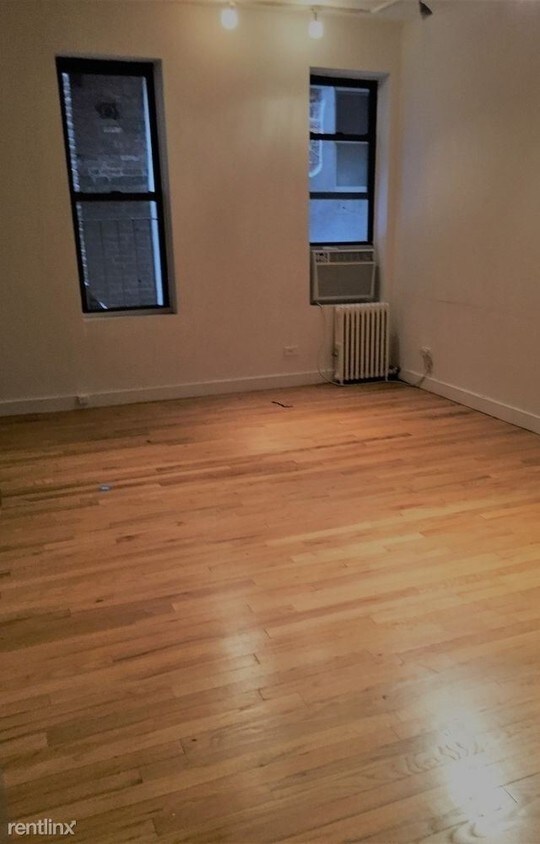 Building Photo - 107 Sullivan St