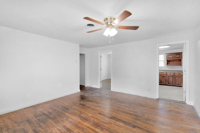 Building Photo - 1712 Perch Dr