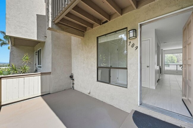 Building Photo - 709 Copper Dr