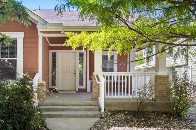 Building Photo - Nice Sized 4-Bed Home in Plum Creek