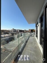 Building Photo - 1120 St Johns Pl