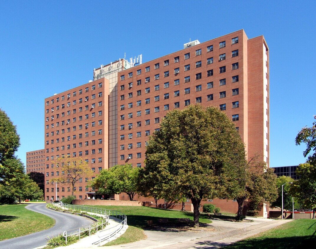 Vista desde el sudoeste - Jackson Towers