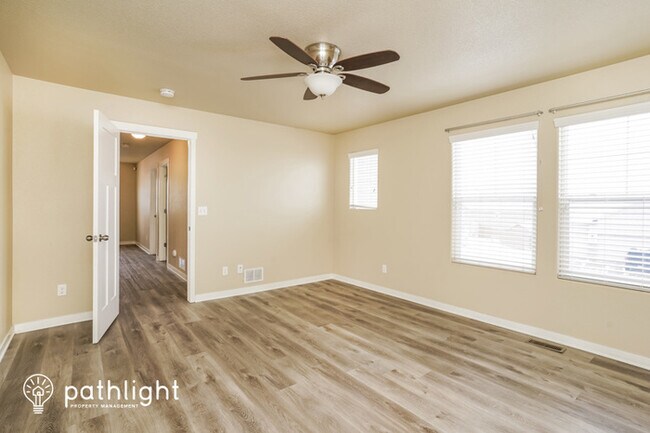 Foto del edificio - 7680 Bonterra Lane