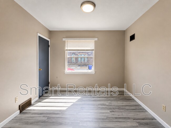 Building Photo - 3100 Arsenal St