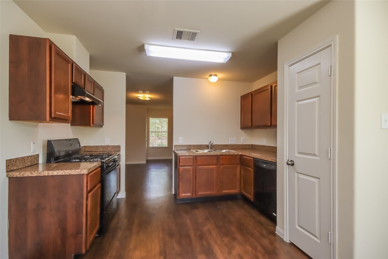 Foto principal - 13103 Aiden Cir