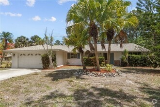 Building Photo - 28058 Oak Ln