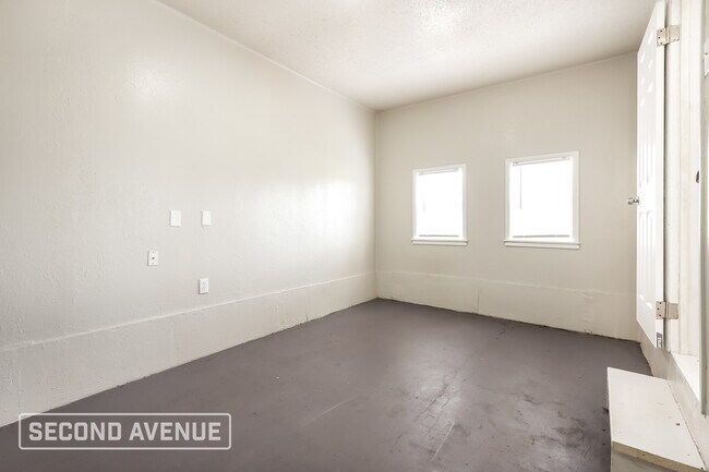 Foto del edificio - 3701 Woodside Dr