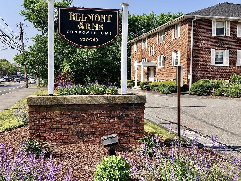 243 Main St Unit D12, Reading, MA 01867 Condo for Rent in Reading, MA
