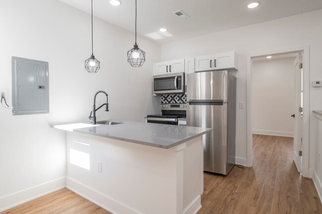 Foto del edificio - 3312 W Cumberland St