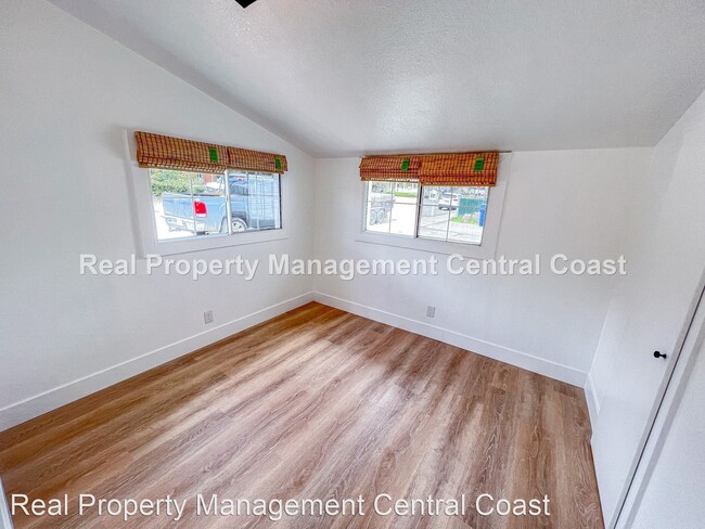 Building Photo - 3 br, 2 bath House - 1622 Chestnut Street