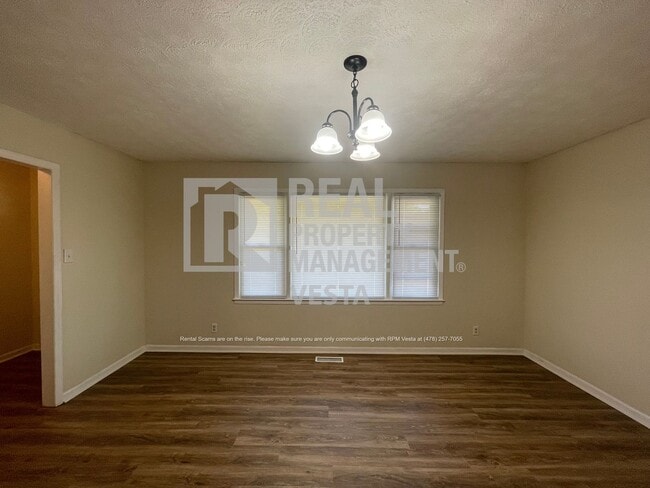 Building Photo - Nice Three Bedroom Home in Rural Bibb County