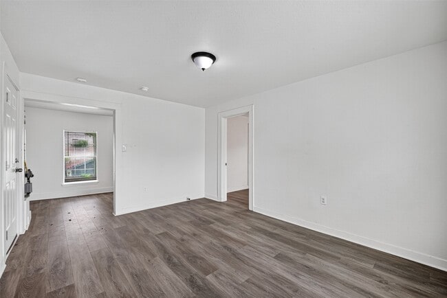 Building Photo - 4901 Stimson St