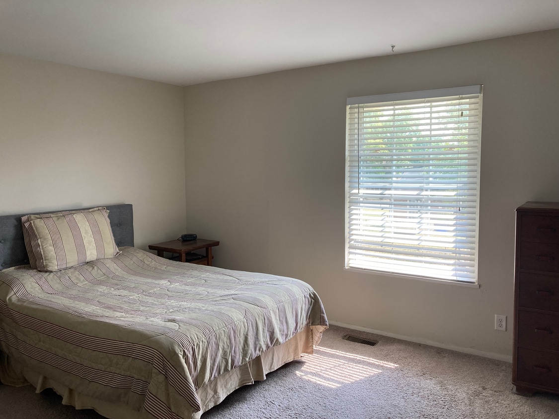 Foto del edificio - 625 McGuffey Ave