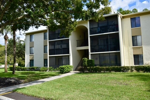 Foto del edificio - 3188 Lake Pine Way S