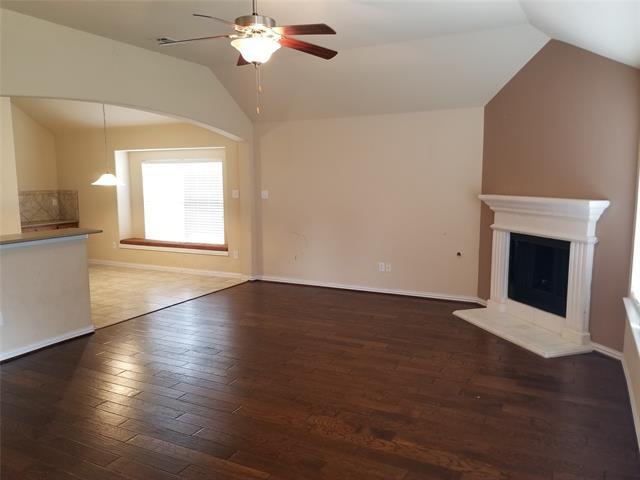 Building Photo - 2364 Collin Dr