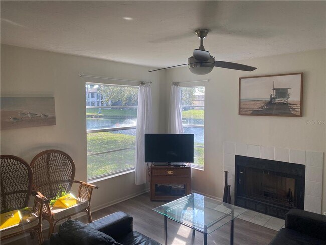 Foto del edificio - 3813 59th Ave W