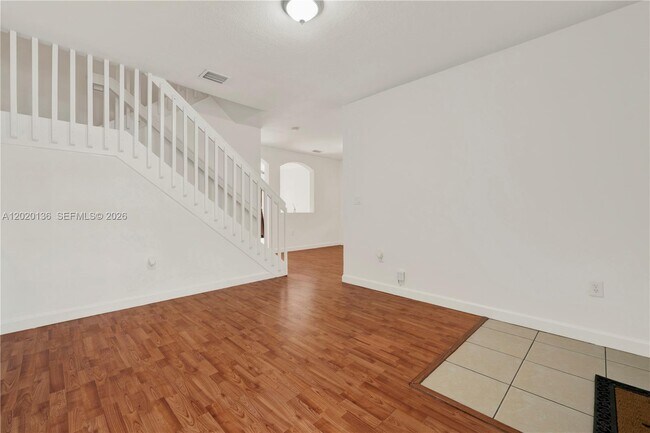 Foto del edificio - 8566 SW 214th Way