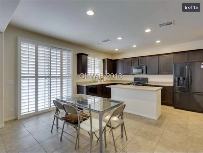 Foto del edificio - 263 Garden Trellis Ct