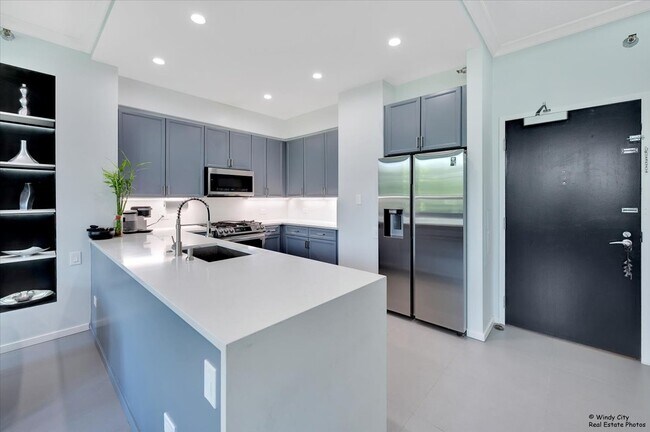 Foto del edificio - 600 N Kingsbury St