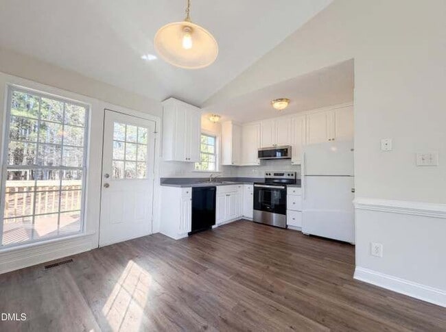 Building Photo - 406 Landing Pl Dr