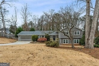 Building Photo - 1164 Fairfield Drive