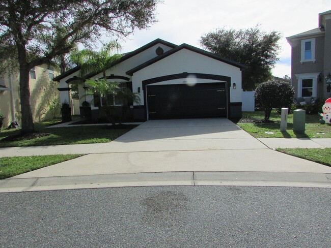 Building Photo - LOOKS LIKE NEW!!!!!! BEAUTIFUL 4 BEDROOMS ...