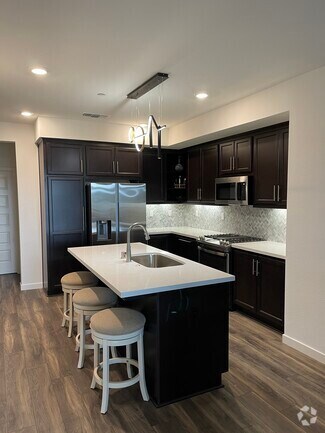 Building Photo - 1780 Boxcar Cir