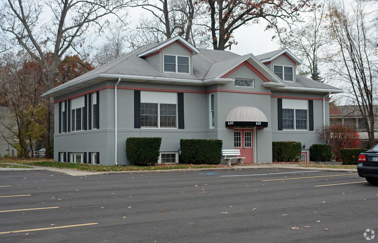 620 Rickett Rd, Brighton, MI 48116 Apartments in Brighton, MI