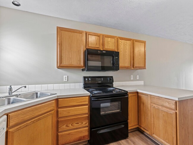 Foto del edificio - 6901 N Steamboat Dr