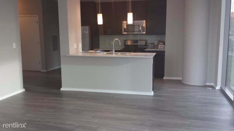 Foto principal - 100 S Desplaines St