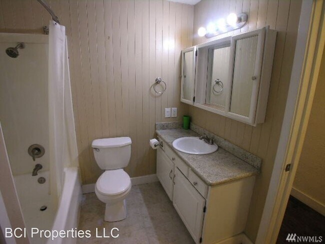 Building Photo - 4 br, 2 bath House - 10424-2nd Ave S