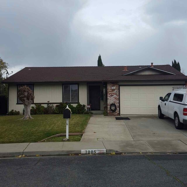Primary Photo - House For Rent in Antioch