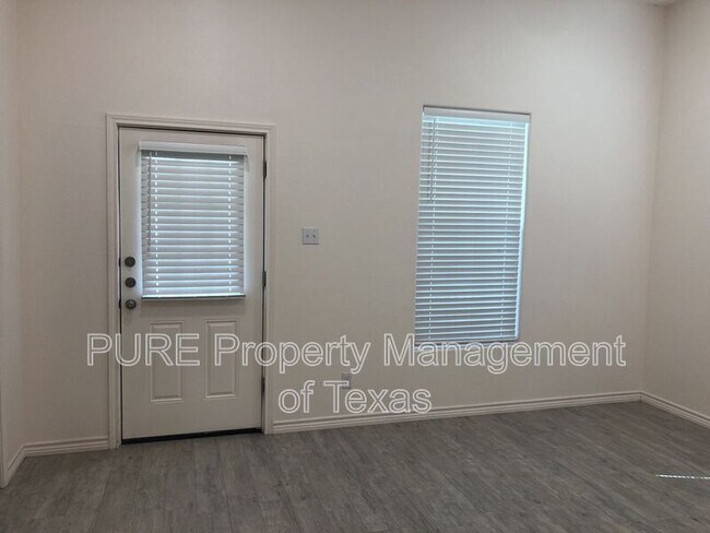 Foto del edificio - 415 Davis St