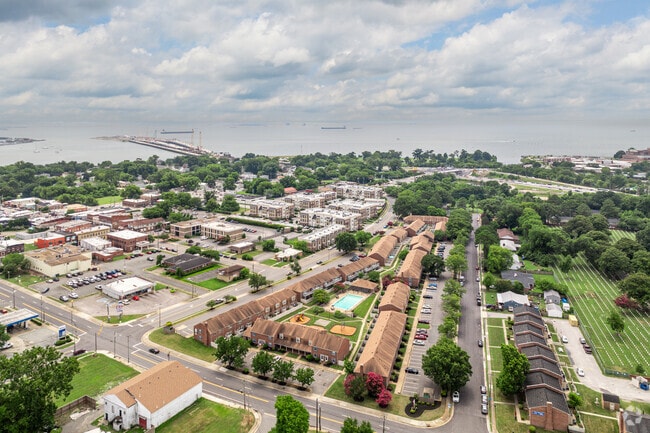 Aerial Photo - Cove Harbor Townhomes