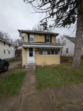 Building Photo - 2442 Gibson St