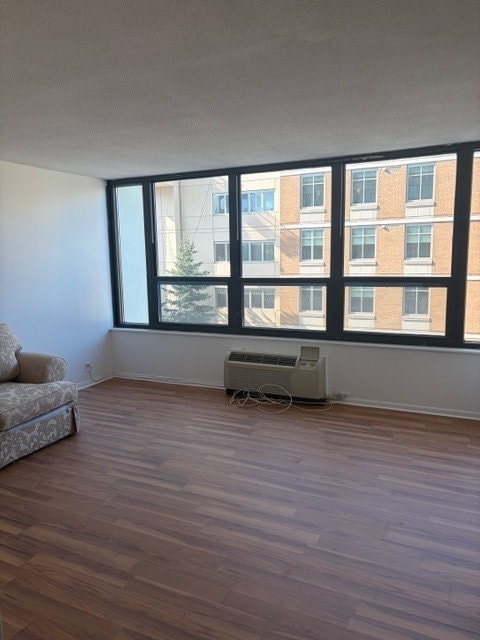 Building Photo - 5100 N Marine Dr