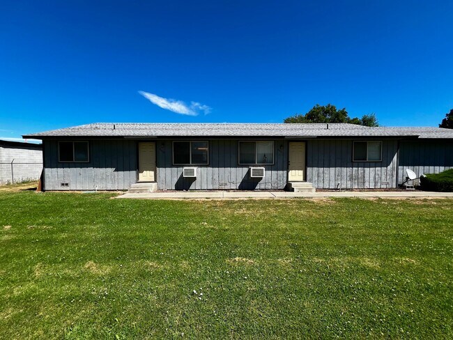 Foto del edificio - Move in special - HALF off first month's r...