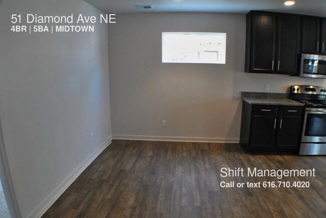 Building Photo - 51 Diamond Ave SE